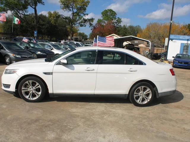 2013 Ford Taurus SEL