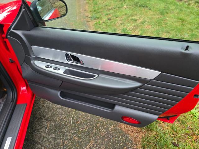 2002 Ford Thunderbird Base