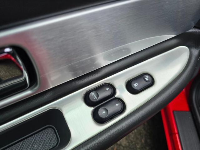 2002 Ford Thunderbird Base
