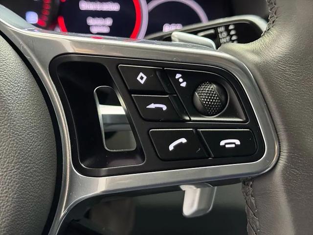 2023 Porsche Cayenne Platinum Edition