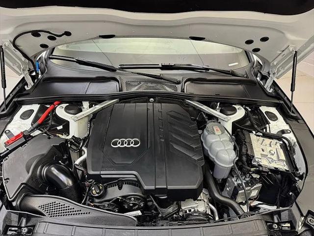 2023 Audi A4 Premium Plus 45 TFSI S line quattro S tronic