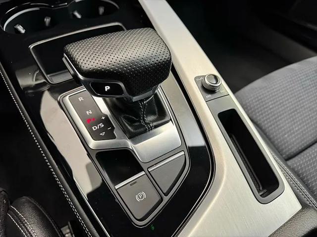 2023 Audi A4 Premium Plus 45 TFSI S line quattro S tronic