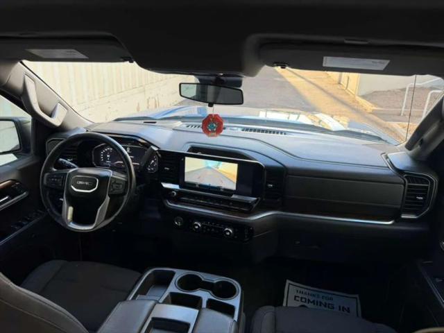 2022 GMC Sierra 1500 4WD Crew Cab Short Box Elevation