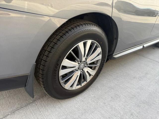 2020 Nissan Pathfinder SV 2WD