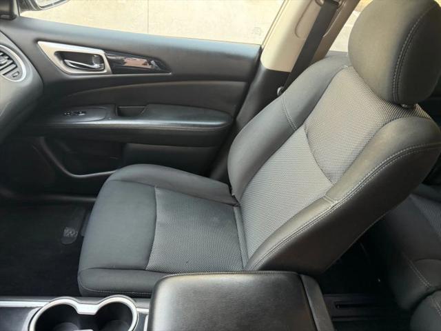 2020 Nissan Pathfinder SV 2WD