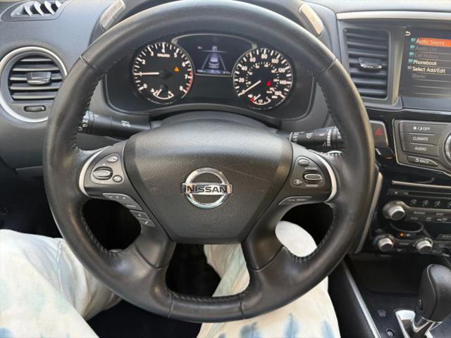 2020 Nissan Pathfinder SV 2WD