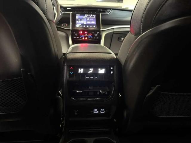 2023 Jeep Grand Cherokee L Altitude 4x4