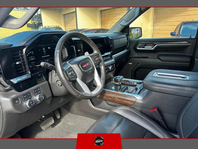 2022 GMC Sierra 1500 4WD Crew Cab Short Box SLT