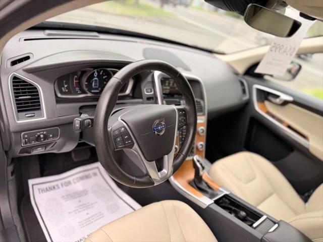 2016 Volvo XC60 T5 Drive-E Platinum
