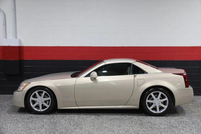 2006 Cadillac XLR Standard