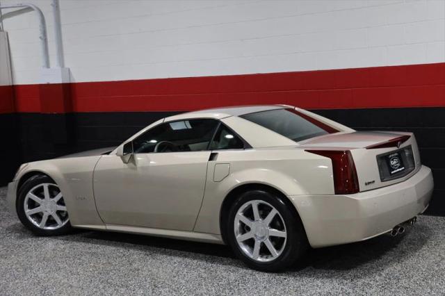 2006 Cadillac XLR Standard