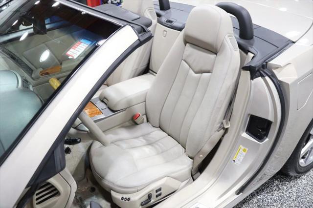2006 Cadillac XLR Standard