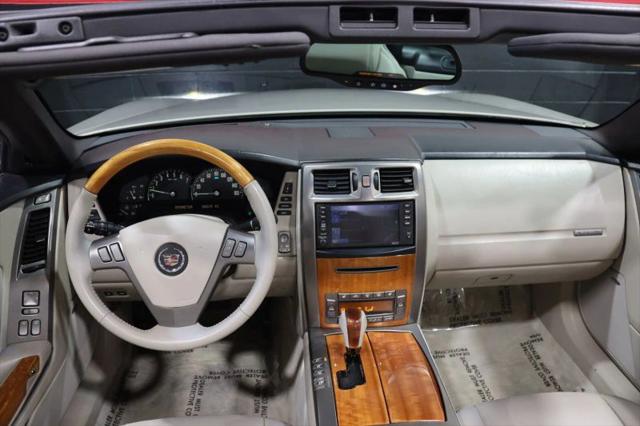 2006 Cadillac XLR Standard