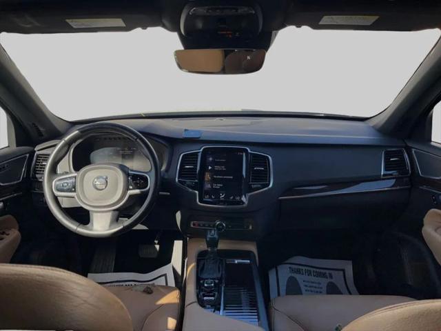 2018 Volvo XC90 T6 Momentum