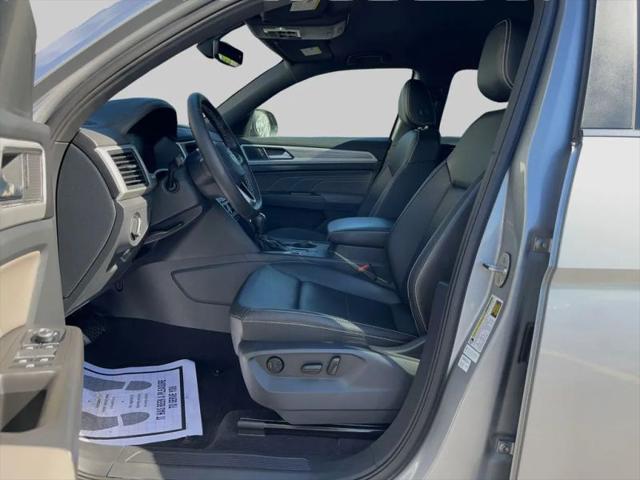 2023 Volkswagen Atlas Cross Sport 2.0T SE