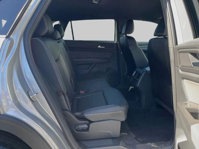 2023 Volkswagen Atlas Cross Sport 2.0T SE
