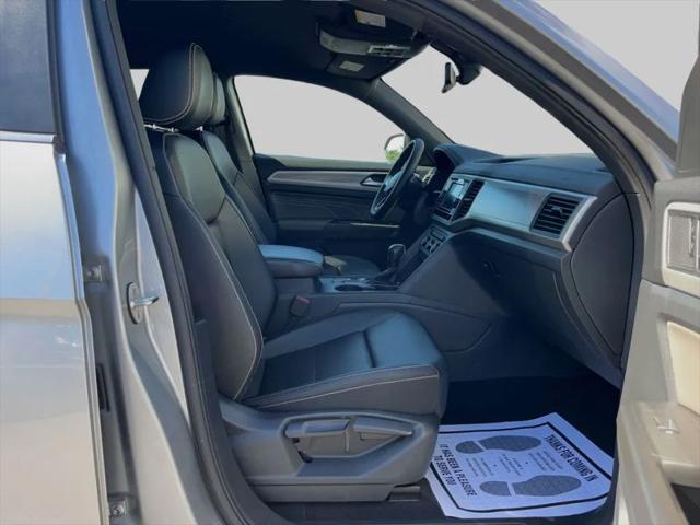 2023 Volkswagen Atlas Cross Sport 2.0T SE
