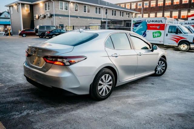 2023 Toyota Camry LE Hybrid