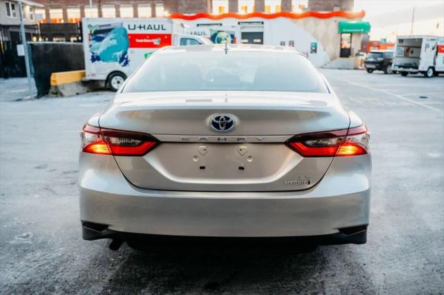 2023 Toyota Camry LE Hybrid