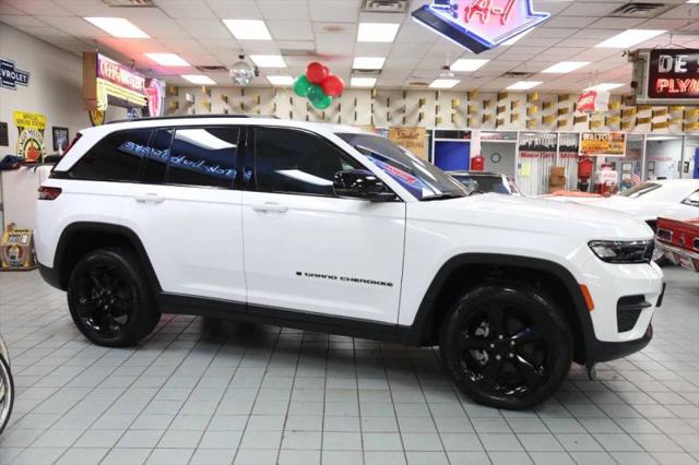 2022 Jeep Grand Cherokee Altitude 4x4
