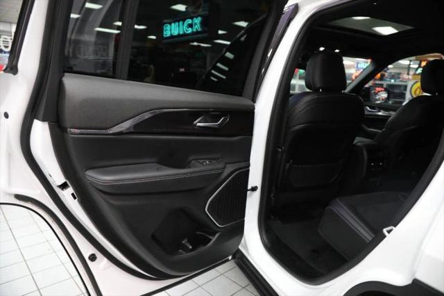 2022 Jeep Grand Cherokee Altitude 4x4