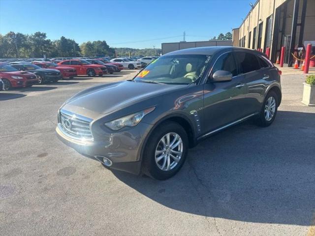 2016 INFINITI QX70 3.7