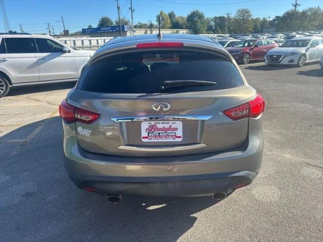 2016 INFINITI QX70 3.7