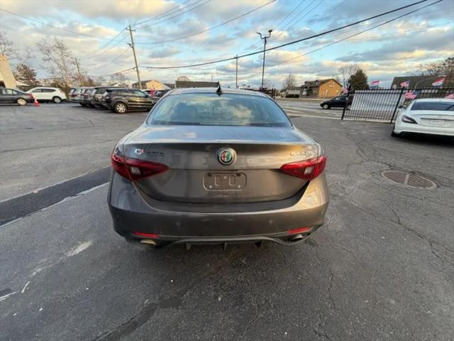 2017 Alfa Romeo Giulia Ti AWD