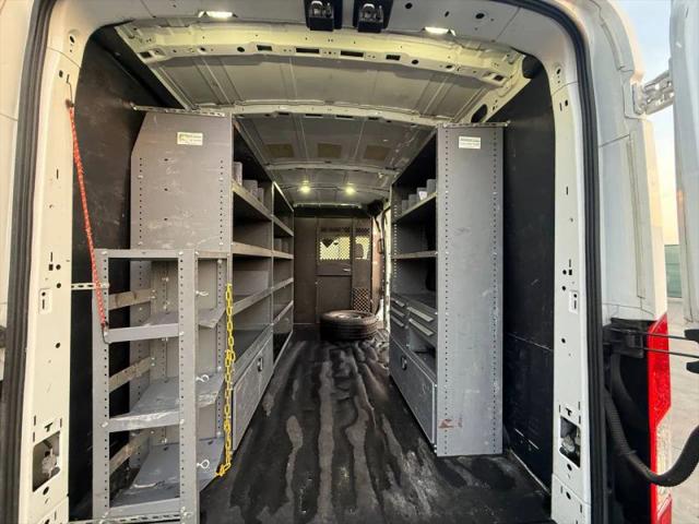 2017 Ford Transit XL w/Medium Roof w/Sliding Side Door