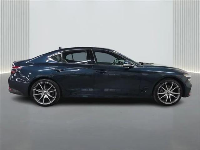 2023 Genesis G70 2.0T AWD