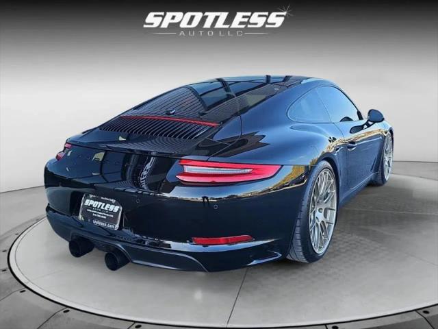 2018 Porsche 911 Carrera 4