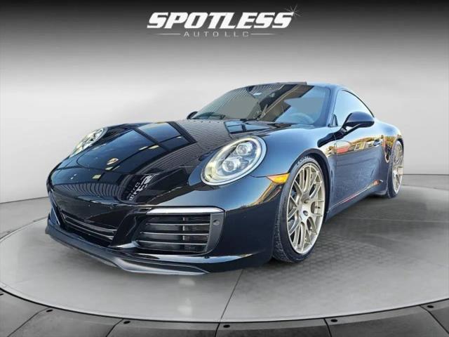 2018 Porsche 911 Carrera 4