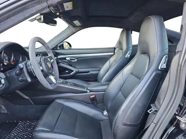 2018 Porsche 911 Carrera 4