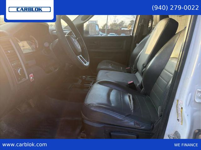 2017 Ram 3500 Tradesman Crew Cab 4x4 8' Box