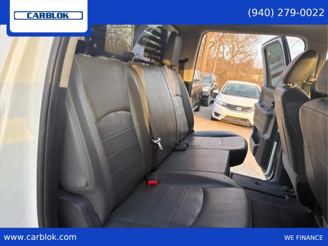 2017 Ram 3500 Tradesman Crew Cab 4x4 8' Box