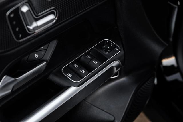 2021 Mercedes-Benz GLB 250