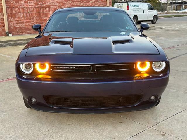 2015 Dodge Challenger SXT Plus