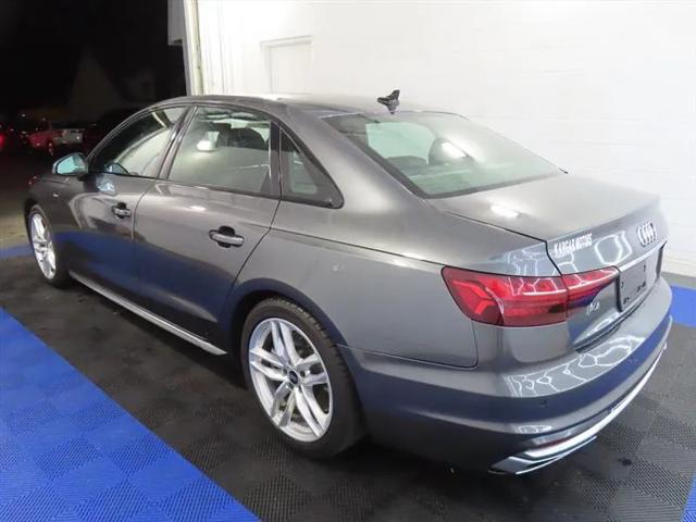 2023 Audi A4 Premium Plus 45 TFSI S line quattro S tronic
