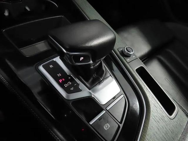 2023 Audi A4 Premium Plus 45 TFSI S line quattro S tronic