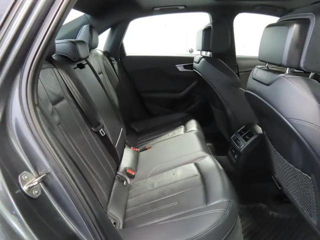 2023 Audi A4 Premium Plus 45 TFSI S line quattro S tronic