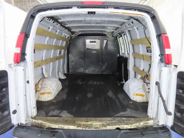 2024 GMC Savana Cargo RWD 2500 Regular Wheelbase Work Van