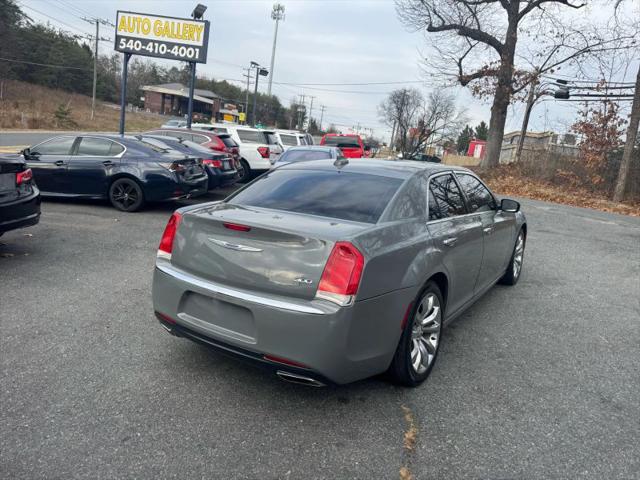 2019 Chrysler 300 Limited