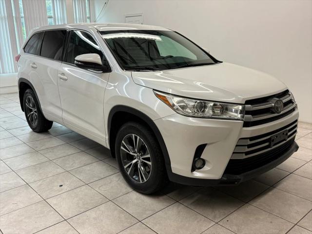 2017 Toyota Highlander LE Plus for sale in Chantilly, VA