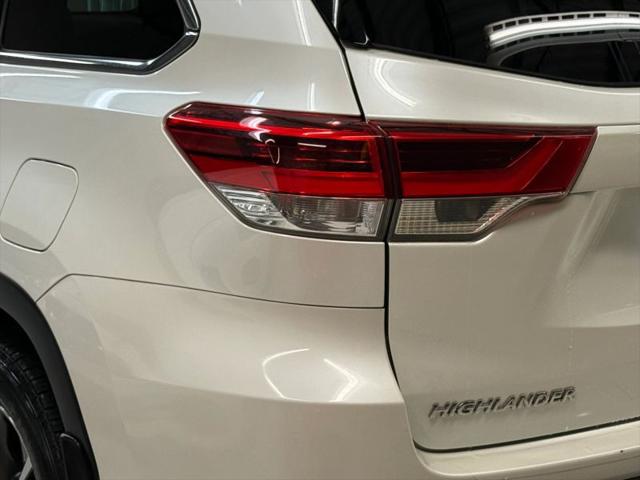 2017 Toyota Highlander LE Plus