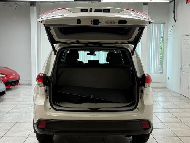 2017 Toyota Highlander LE Plus