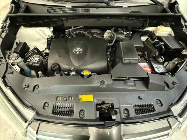 2017 Toyota Highlander LE Plus