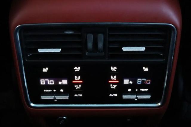 2021 Porsche Cayenne Turbo
