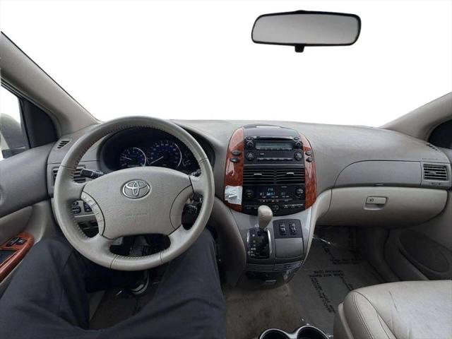 2006 Toyota Sienna XLE Limited
