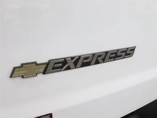2022 Chevrolet Express Cargo Van RWD 2500 Extended Wheelbase WT