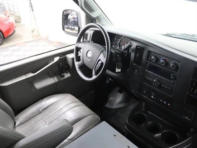 2022 Chevrolet Express Cargo Van RWD 2500 Extended Wheelbase WT